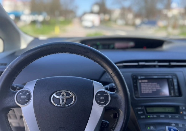 Toyota Prius cena 31980 przebieg: 272500, rok produkcji 2010 z Kraków małe 172